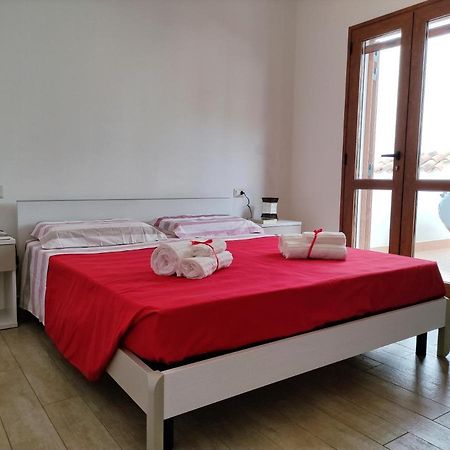 Casa Vacanza Stella Del Mare Cala Gonone Exteriör bild
